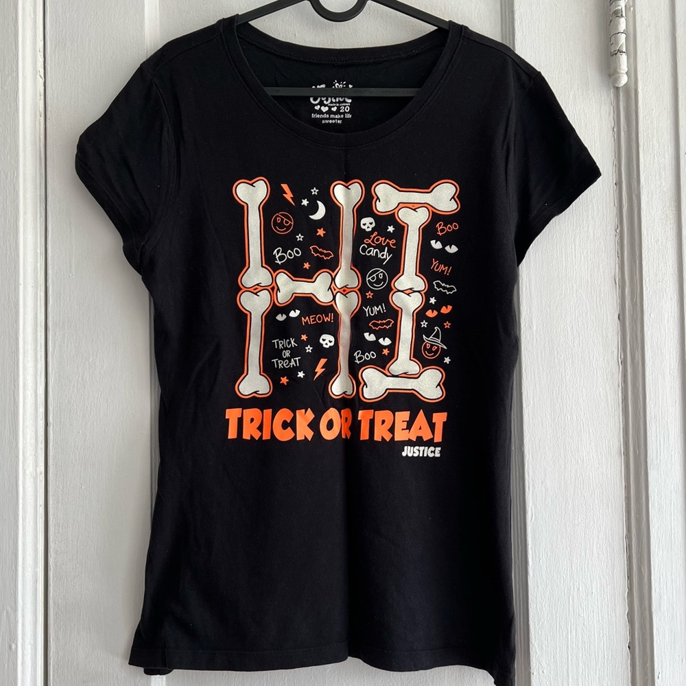 👑 2/$20 👑 Justice Black Glow in the Dark Halloween Tshirt Size 20